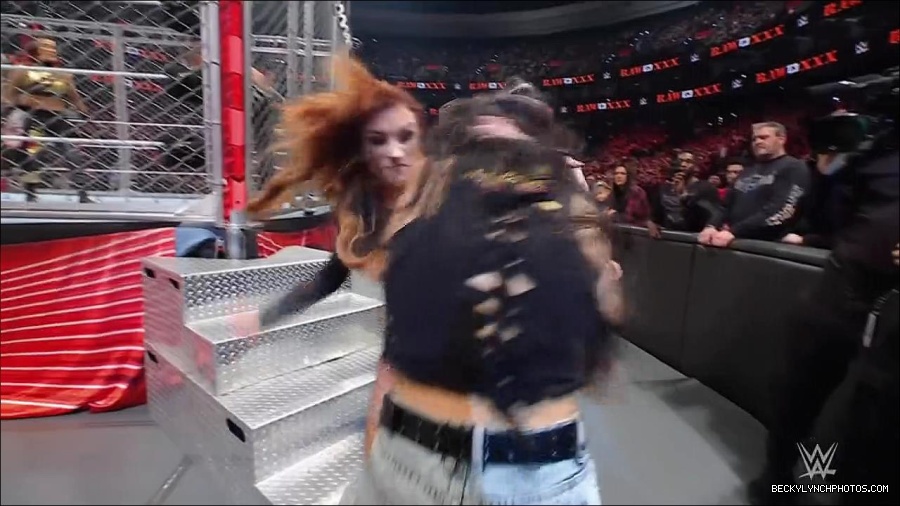 WWE_Monday_Night_RAW_2023_01_23_720p_HDTV_x264-Star_mp4_003927866.jpg