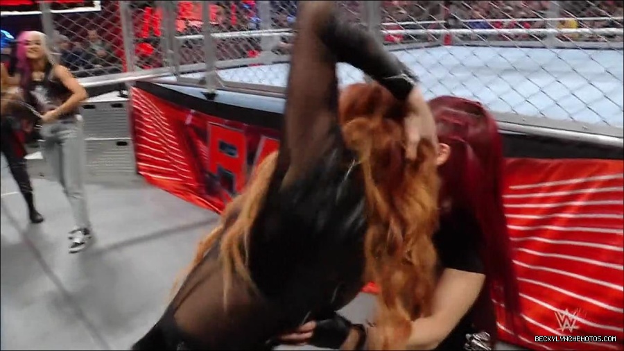 WWE_Monday_Night_RAW_2023_01_23_720p_HDTV_x264-Star_mp4_003955466.jpg