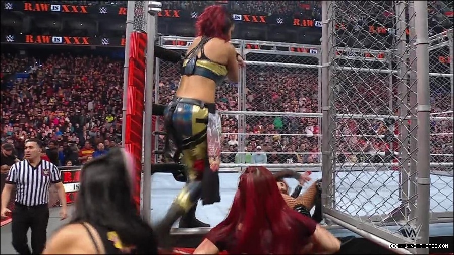 WWE_Monday_Night_RAW_2023_01_23_720p_HDTV_x264-Star_mp4_003969466.jpg