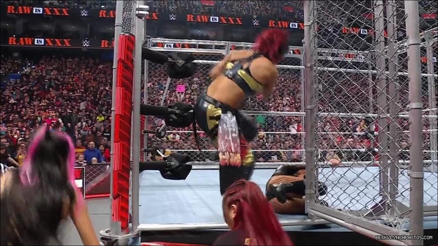 WWE_Monday_Night_RAW_2023_01_23_720p_HDTV_x264-Star_mp4_003970266.jpg