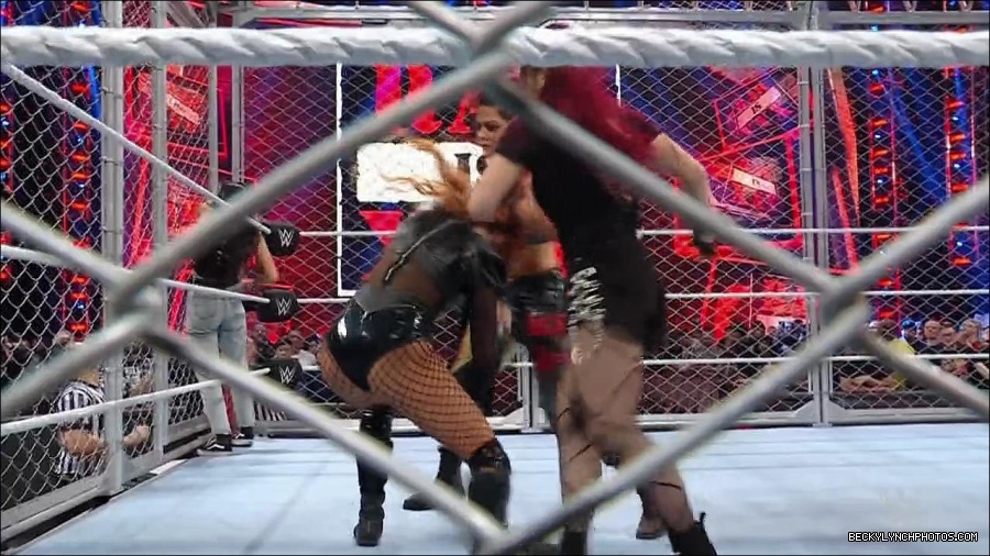 WWE_Monday_Night_RAW_2023_01_23_720p_HDTV_x264-Star_mp4_003981066.jpg