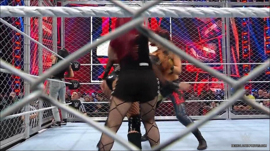WWE_Monday_Night_RAW_2023_01_23_720p_HDTV_x264-Star_mp4_003981466.jpg