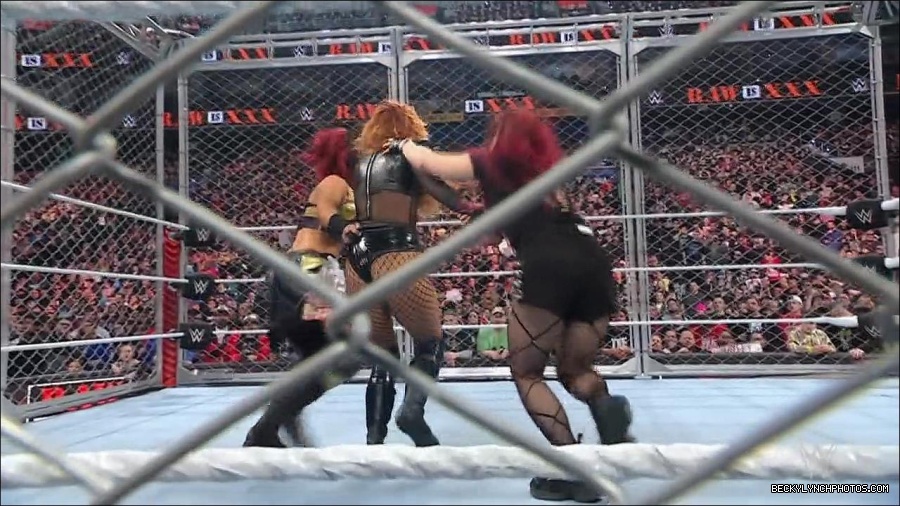 WWE_Monday_Night_RAW_2023_01_23_720p_HDTV_x264-Star_mp4_003985866.jpg