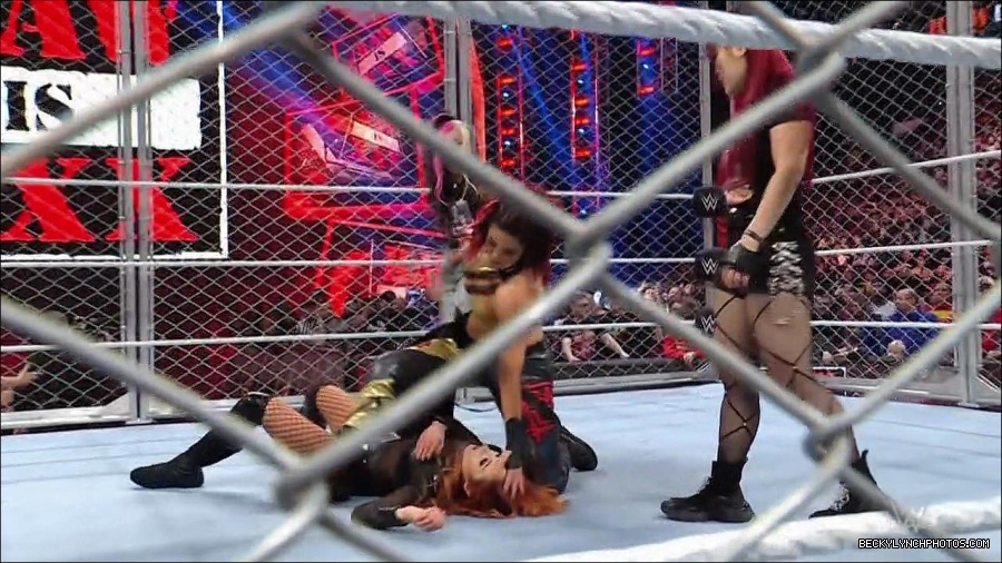 WWE_Monday_Night_RAW_2023_01_23_720p_HDTV_x264-Star_mp4_003994666.jpg