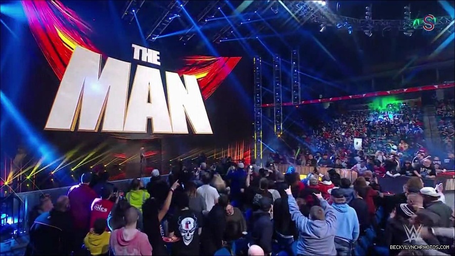 WWE_Monday_Night_RAW_2023_01_30_720p_HDTV_x264-Star_mp4_005476833.jpg