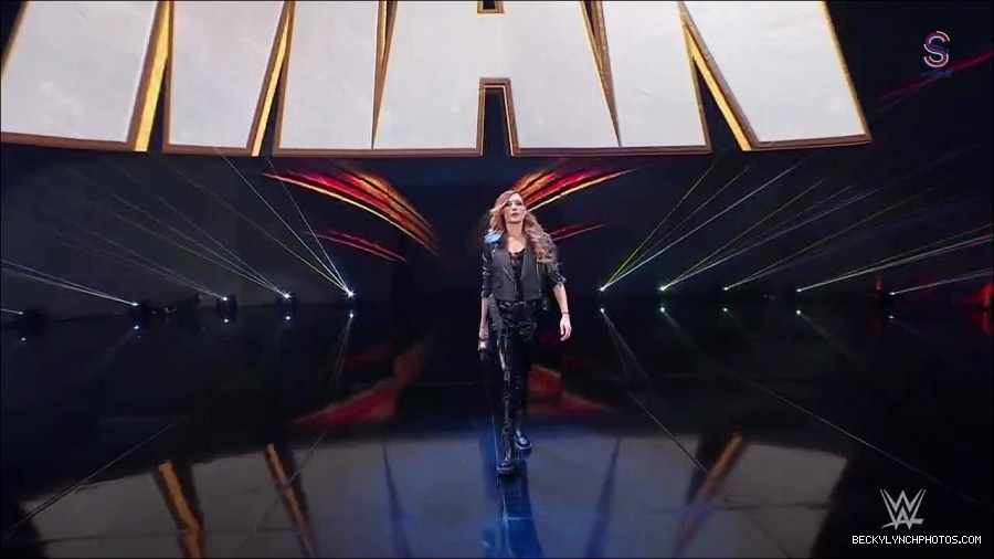 WWE_Monday_Night_RAW_2023_01_30_720p_HDTV_x264-Star_mp4_005483633.jpg