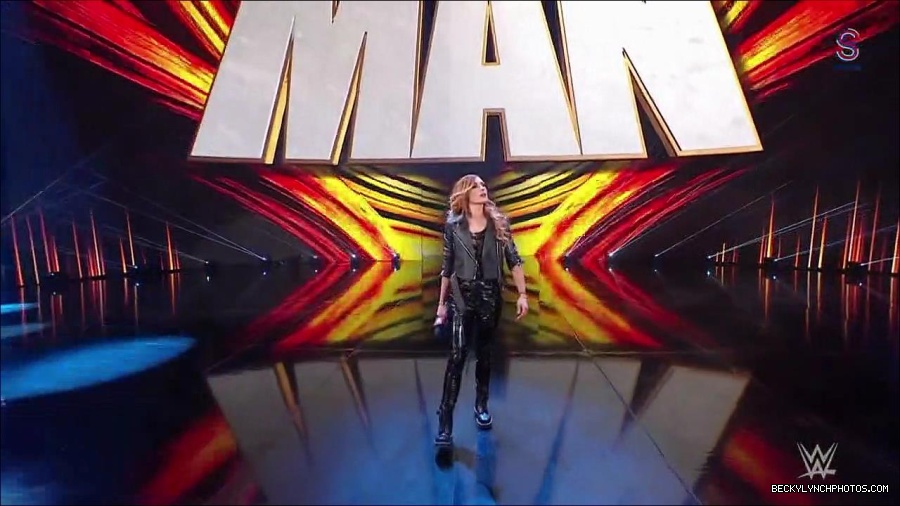 WWE_Monday_Night_RAW_2023_01_30_720p_HDTV_x264-Star_mp4_005486433.jpg