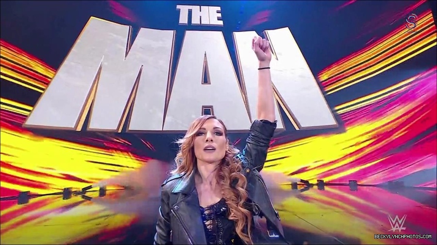 WWE_Monday_Night_RAW_2023_01_30_720p_HDTV_x264-Star_mp4_005494433.jpg