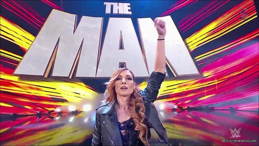 WWE_Monday_Night_RAW_2023_01_30_720p_HDTV_x264-Star_mp4_005494833.jpg