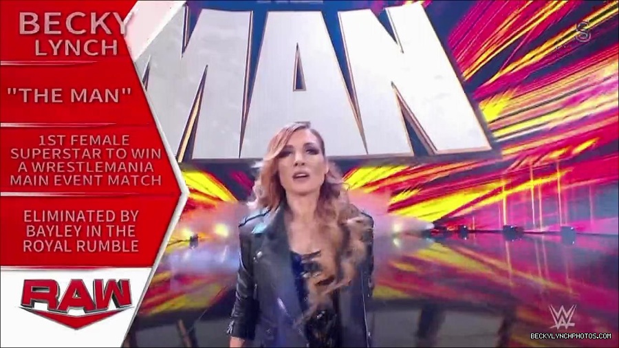 WWE_Monday_Night_RAW_2023_01_30_720p_HDTV_x264-Star_mp4_005495633.jpg