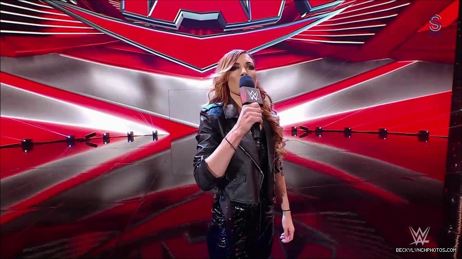 WWE_Monday_Night_RAW_2023_01_30_720p_HDTV_x264-Star_mp4_005504833.jpg