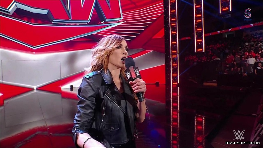 WWE_Monday_Night_RAW_2023_01_30_720p_HDTV_x264-Star_mp4_005514833.jpg