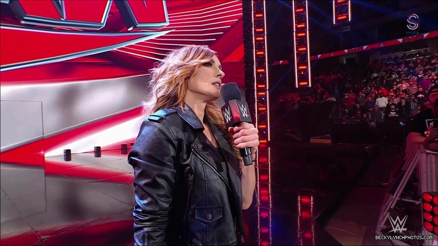 WWE_Monday_Night_RAW_2023_01_30_720p_HDTV_x264-Star_mp4_005527633.jpg