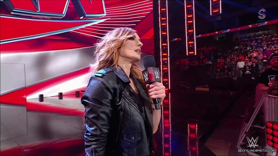 WWE_Monday_Night_RAW_2023_01_30_720p_HDTV_x264-Star_mp4_005528033.jpg