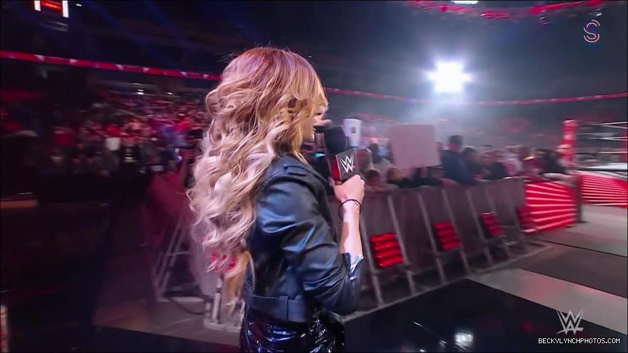 WWE_Monday_Night_RAW_2023_01_30_720p_HDTV_x264-Star_mp4_005535633.jpg