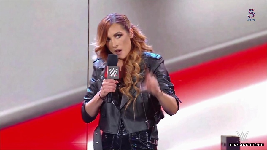WWE_Monday_Night_RAW_2023_01_30_720p_HDTV_x264-Star_mp4_005545633.jpg