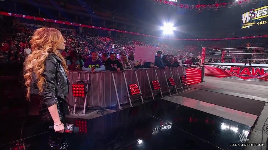 WWE_Monday_Night_RAW_2023_01_30_720p_HDTV_x264-Star_mp4_005659633.jpg