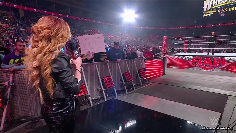 WWE_Monday_Night_RAW_2023_01_30_720p_HDTV_x264-Star_mp4_005690833.jpg