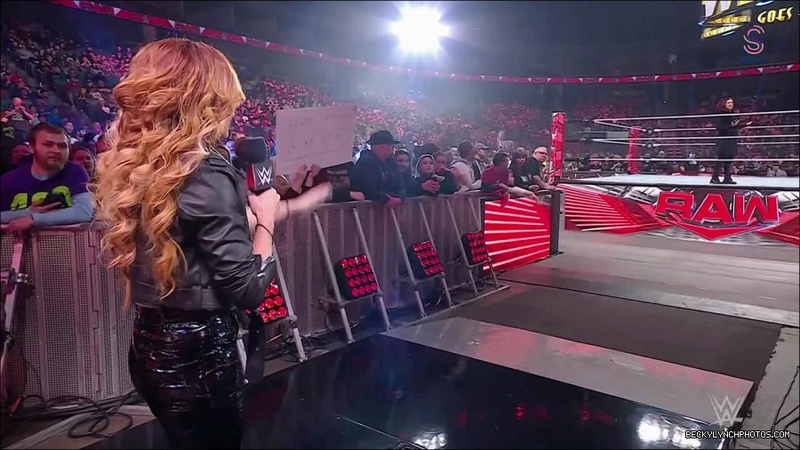 WWE_Monday_Night_RAW_2023_01_30_720p_HDTV_x264-Star_mp4_005710833.jpg