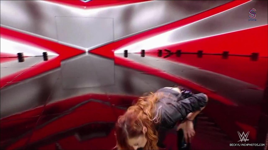 WWE_Monday_Night_RAW_2023_01_30_720p_HDTV_x264-Star_mp4_005716833.jpg