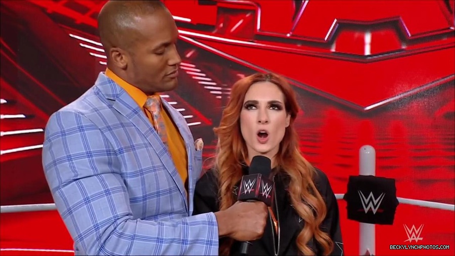 WWE_Monday_Night_RAW_2023_02_06_720p_HDTV_x264-Star_mp4_002368066.jpg