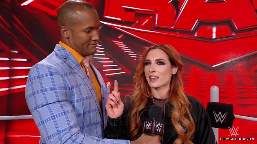 WWE_Monday_Night_RAW_2023_02_06_720p_HDTV_x264-Star_mp4_002388866.jpg