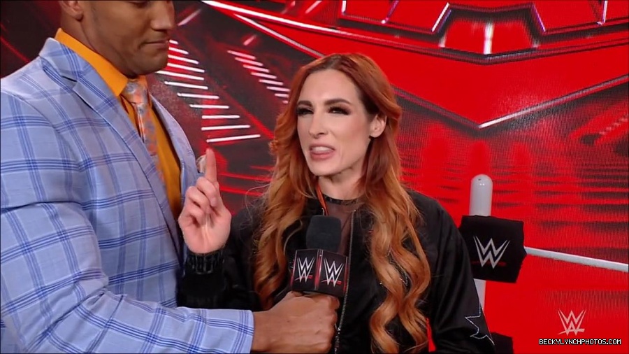 WWE_Monday_Night_RAW_2023_02_06_720p_HDTV_x264-Star_mp4_002391666.jpg