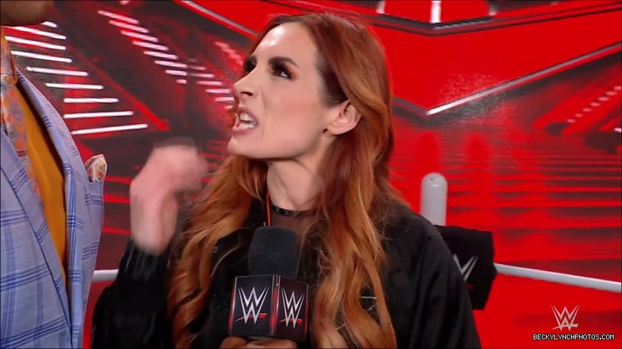 WWE_Monday_Night_RAW_2023_02_06_720p_HDTV_x264-Star_mp4_002395666.jpg
