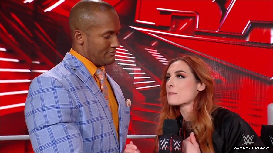WWE_Monday_Night_RAW_2023_02_06_720p_HDTV_x264-Star_mp4_002411666.jpg