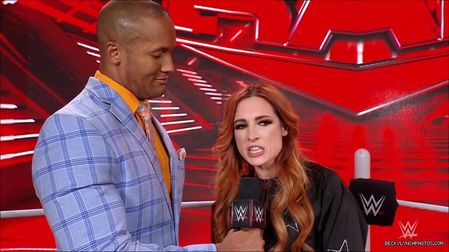 WWE_Monday_Night_RAW_2023_02_06_720p_HDTV_x264-Star_mp4_002415933.jpg