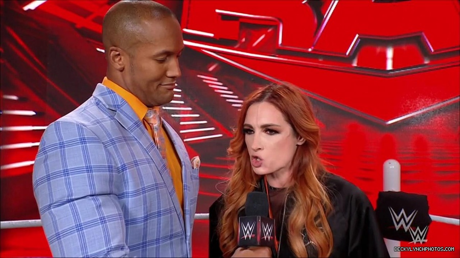 WWE_Monday_Night_RAW_2023_02_06_720p_HDTV_x264-Star_mp4_002419133.jpg