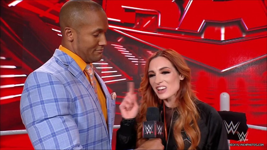 WWE_Monday_Night_RAW_2023_02_06_720p_HDTV_x264-Star_mp4_002423933.jpg