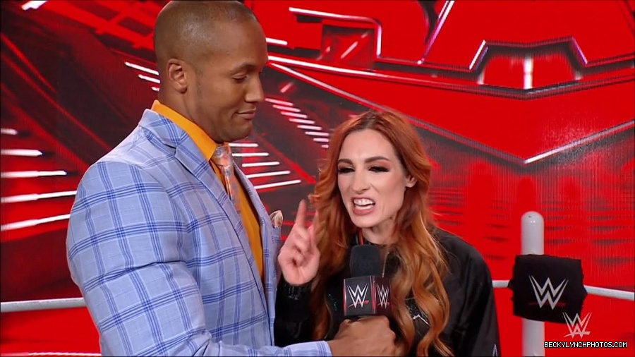 WWE_Monday_Night_RAW_2023_02_06_720p_HDTV_x264-Star_mp4_002424333.jpg