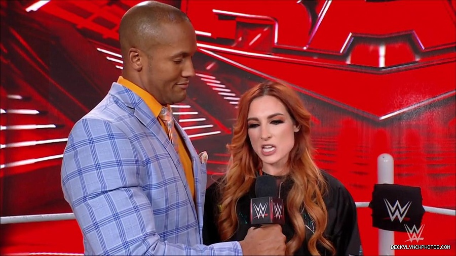 WWE_Monday_Night_RAW_2023_02_06_720p_HDTV_x264-Star_mp4_002425533.jpg