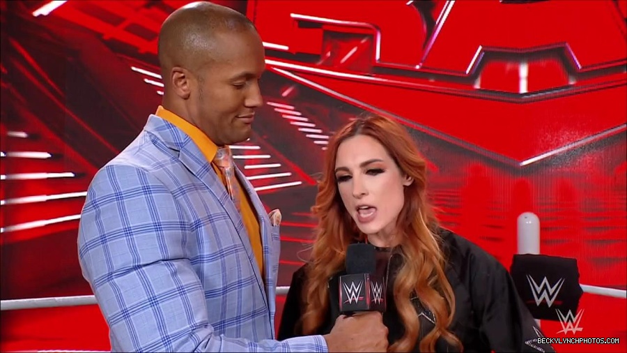WWE_Monday_Night_RAW_2023_02_06_720p_HDTV_x264-Star_mp4_002425933.jpg