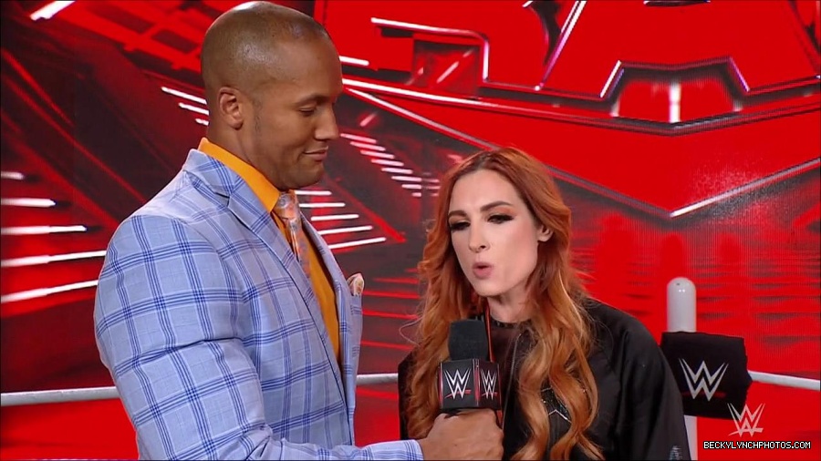 WWE_Monday_Night_RAW_2023_02_06_720p_HDTV_x264-Star_mp4_002426333.jpg