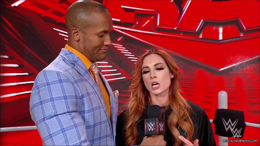 WWE_Monday_Night_RAW_2023_02_06_720p_HDTV_x264-Star_mp4_002429933.jpg
