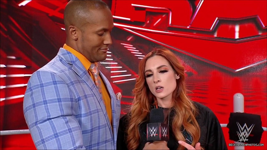 WWE_Monday_Night_RAW_2023_02_06_720p_HDTV_x264-Star_mp4_002431133.jpg