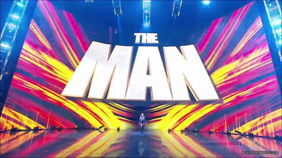 WWE_Monday_Night_RAW_2023_02_06_720p_HDTV_x264-Star_mp4_007012366.jpg