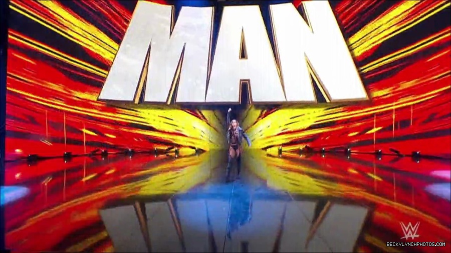 WWE_Monday_Night_RAW_2023_02_06_720p_HDTV_x264-Star_mp4_007015966.jpg