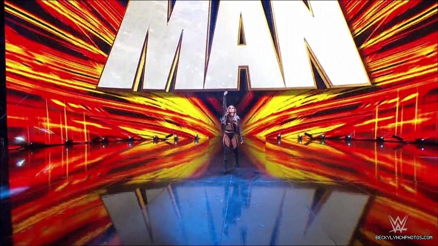 WWE_Monday_Night_RAW_2023_02_06_720p_HDTV_x264-Star_mp4_007016366.jpg