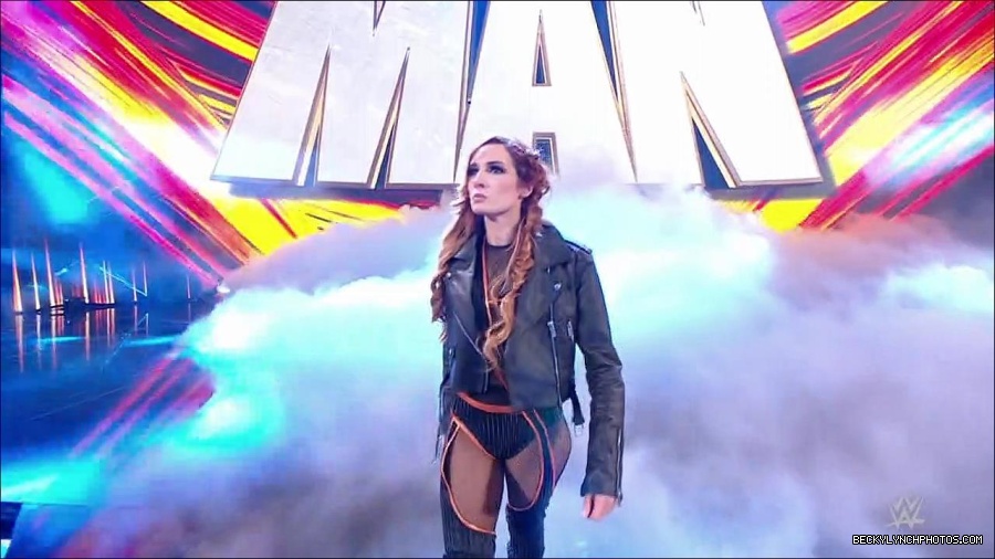 WWE_Monday_Night_RAW_2023_02_06_720p_HDTV_x264-Star_mp4_007033566.jpg