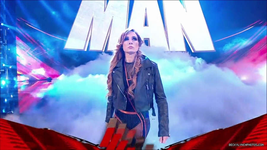WWE_Monday_Night_RAW_2023_02_06_720p_HDTV_x264-Star_mp4_007034766.jpg