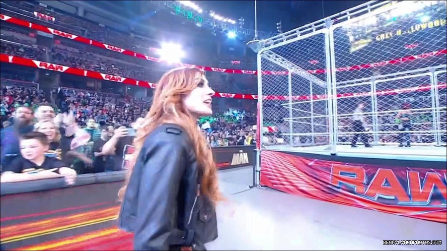 WWE_Monday_Night_RAW_2023_02_06_720p_HDTV_x264-Star_mp4_007045166.jpg