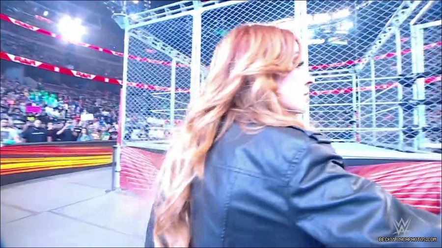 WWE_Monday_Night_RAW_2023_02_06_720p_HDTV_x264-Star_mp4_007047166.jpg
