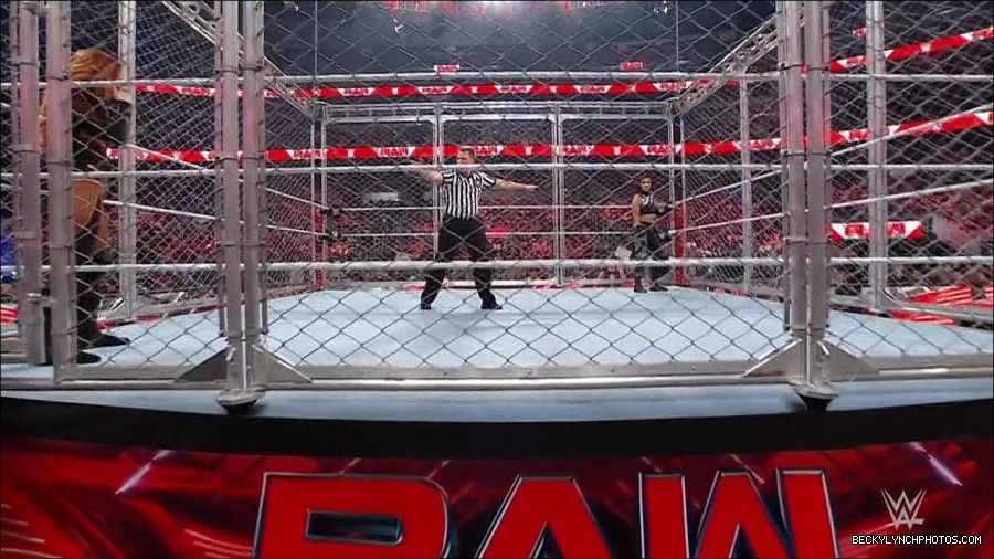WWE_Monday_Night_RAW_2023_02_06_720p_HDTV_x264-Star_mp4_007083966.jpg