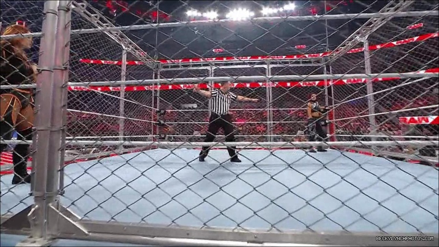 WWE_Monday_Night_RAW_2023_02_06_720p_HDTV_x264-Star_mp4_007085166.jpg