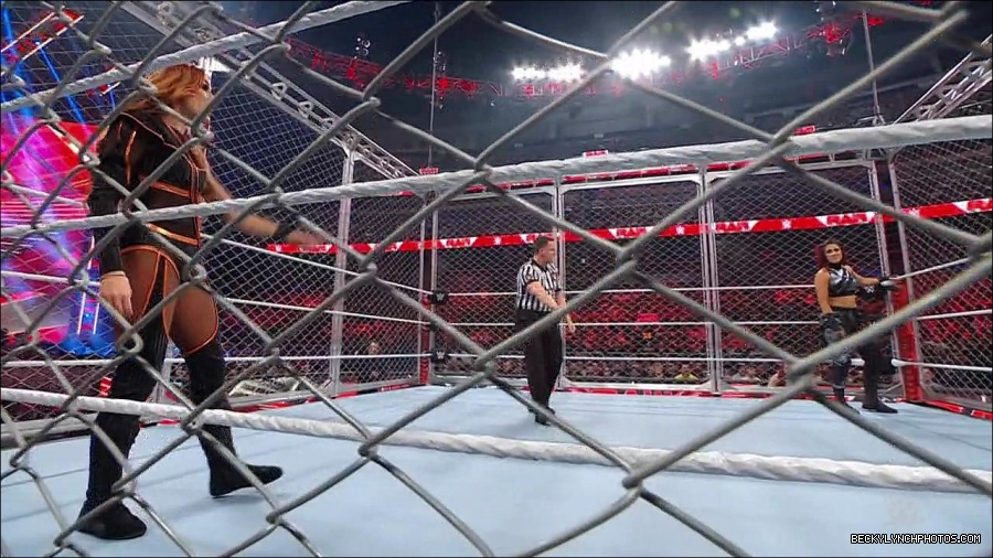 WWE_Monday_Night_RAW_2023_02_06_720p_HDTV_x264-Star_mp4_007094766.jpg