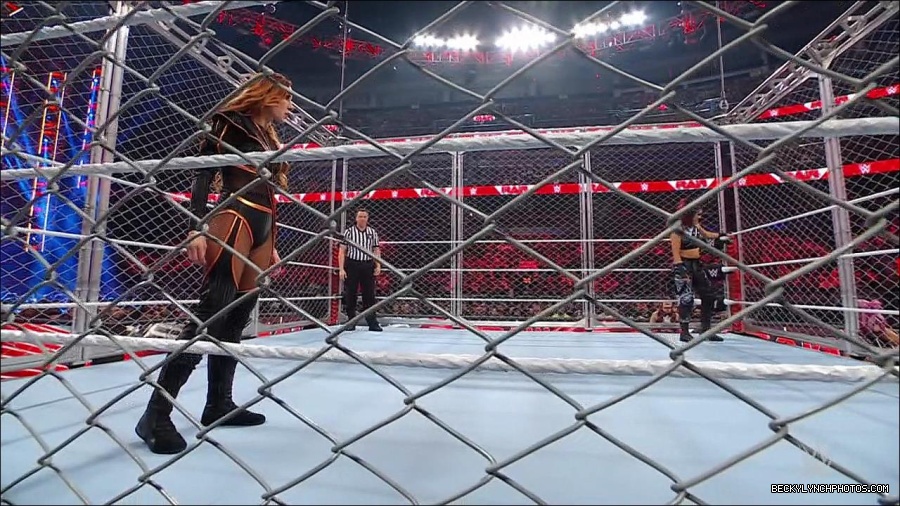 WWE_Monday_Night_RAW_2023_02_06_720p_HDTV_x264-Star_mp4_007099966.jpg