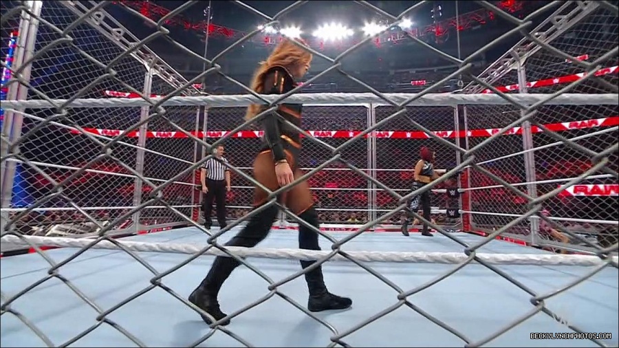 WWE_Monday_Night_RAW_2023_02_06_720p_HDTV_x264-Star_mp4_007101966.jpg